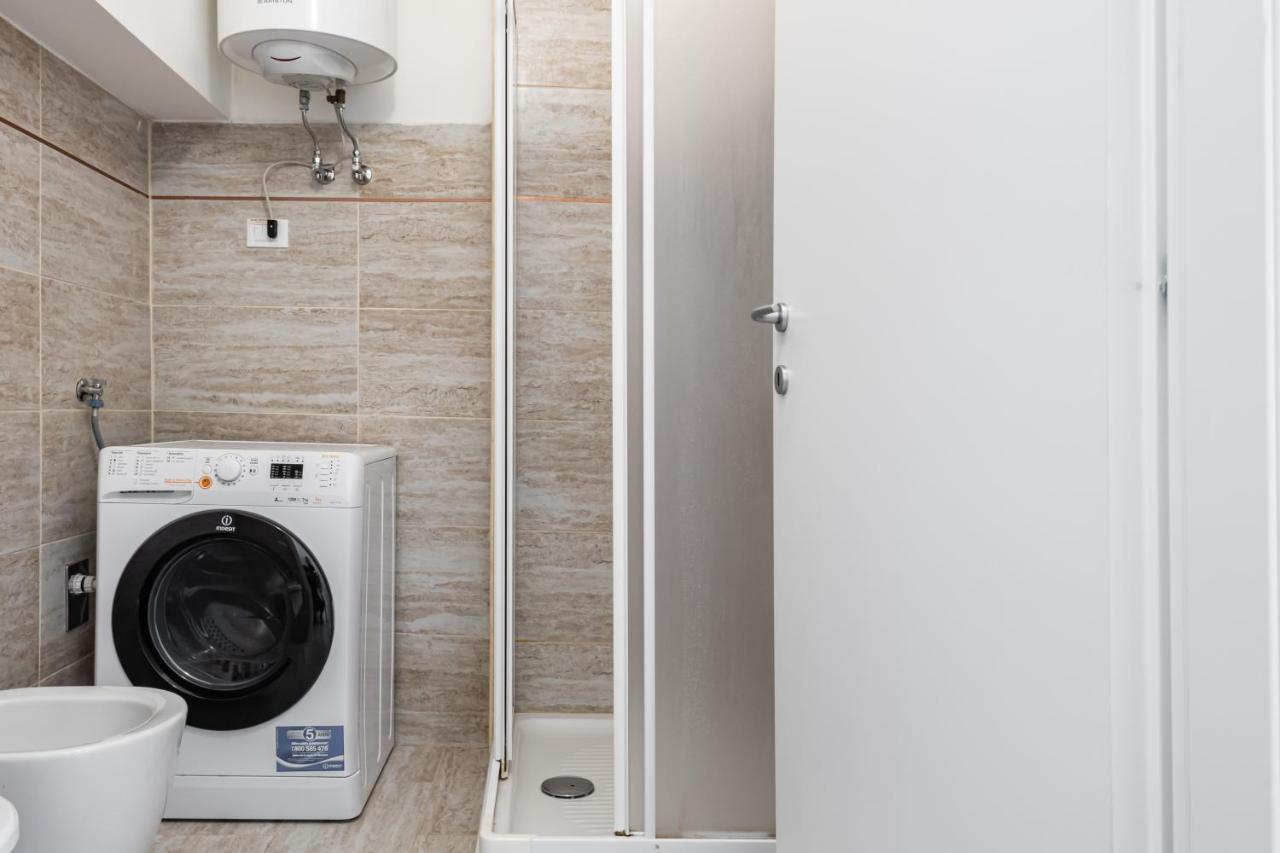 Relstay - Porta Romana - Large Studio Milano Ngoại thất bức ảnh