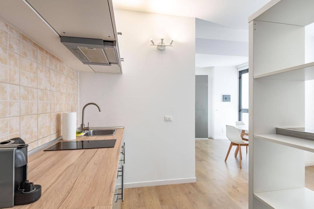 Relstay - Porta Romana - Large Studio Milano Ngoại thất bức ảnh